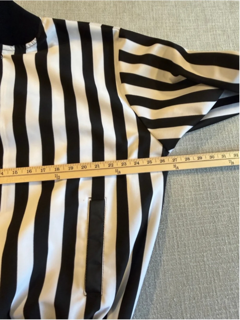 Honig's Referee Jacket Black White Striped Snap Button Closure large up Pockets
